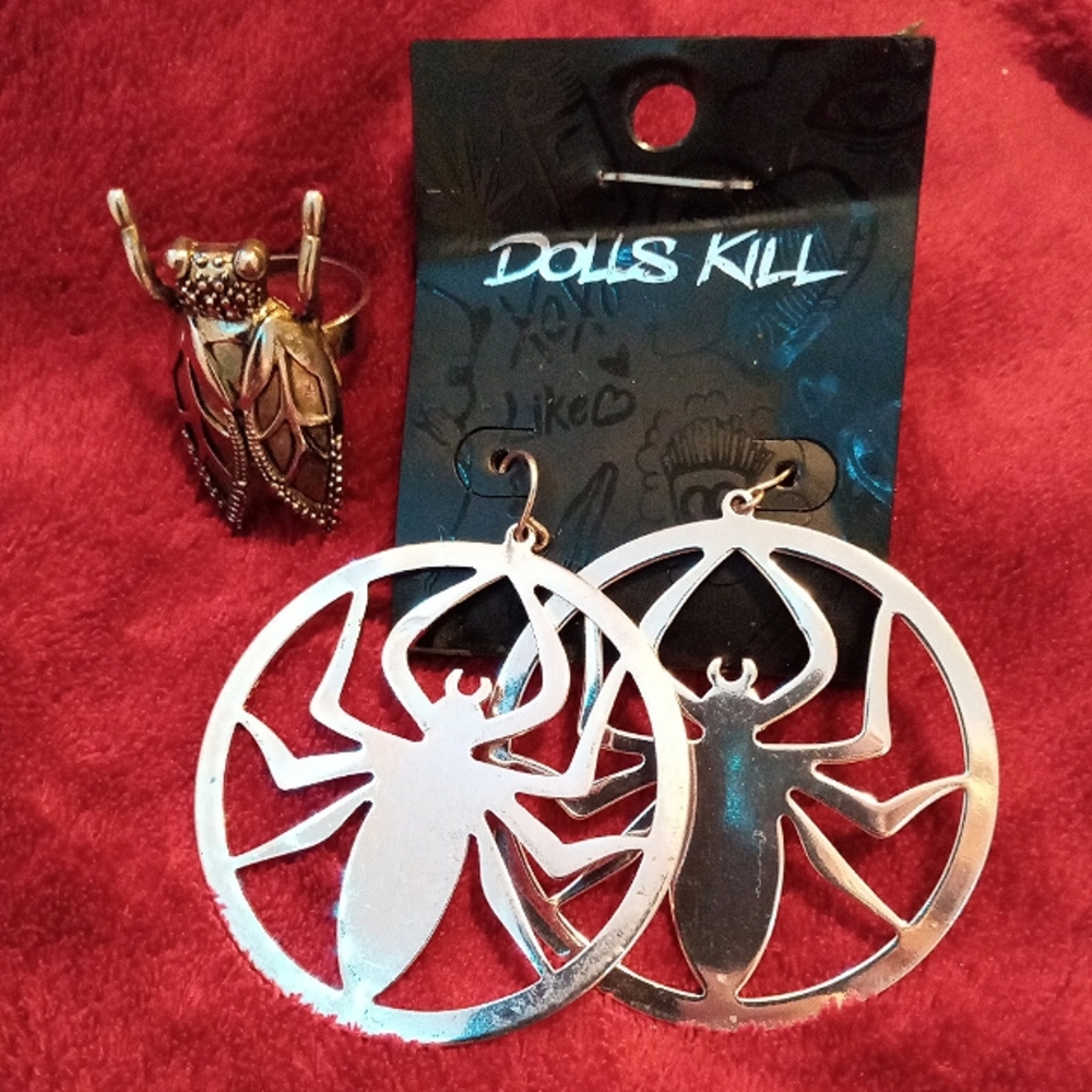 BUG JEWELLERY! Vintage Silver Cicada Ring + Silver Spider Earrings in 2" Rings!